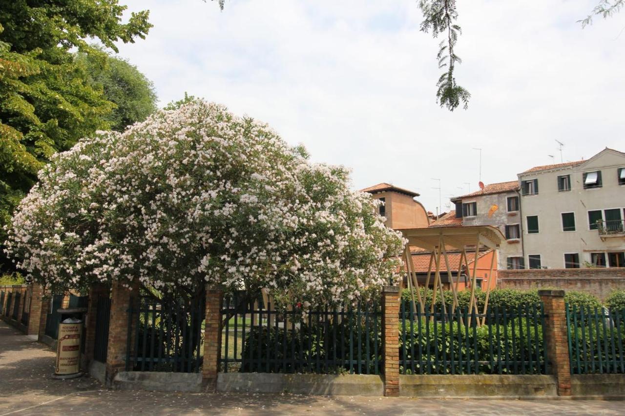 Veneziacentopercento Nicoli Apartment Ngoại thất bức ảnh